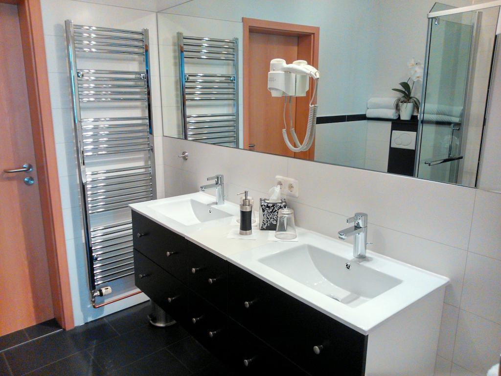 Pension "Westphal'S" Wismar Room photo