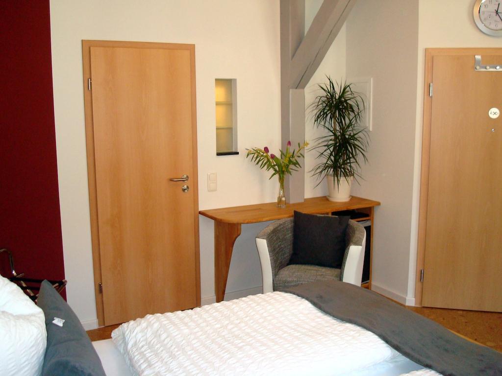 Pension "Westphal'S" Wismar Room photo